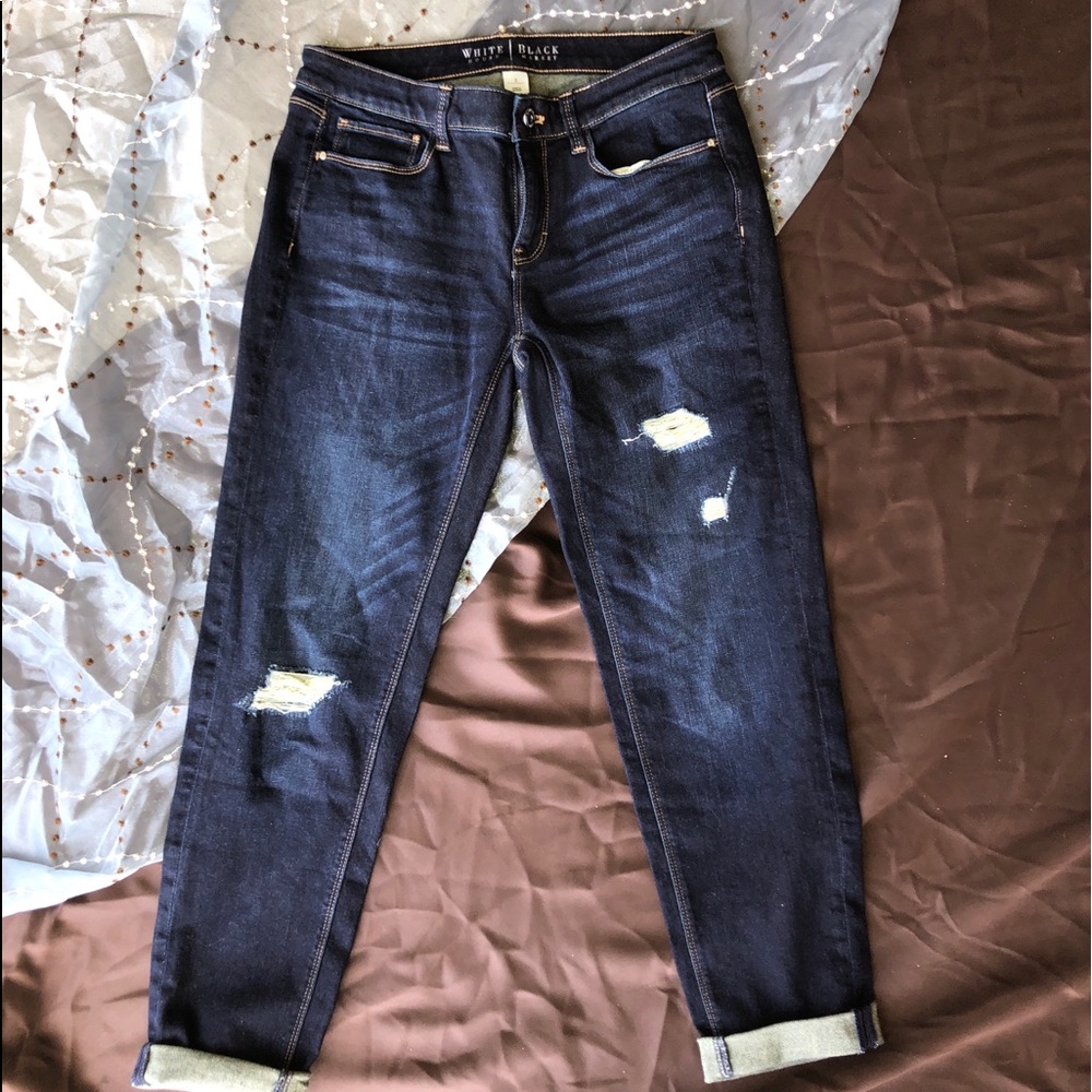 White House Black market distressed jeans sz2